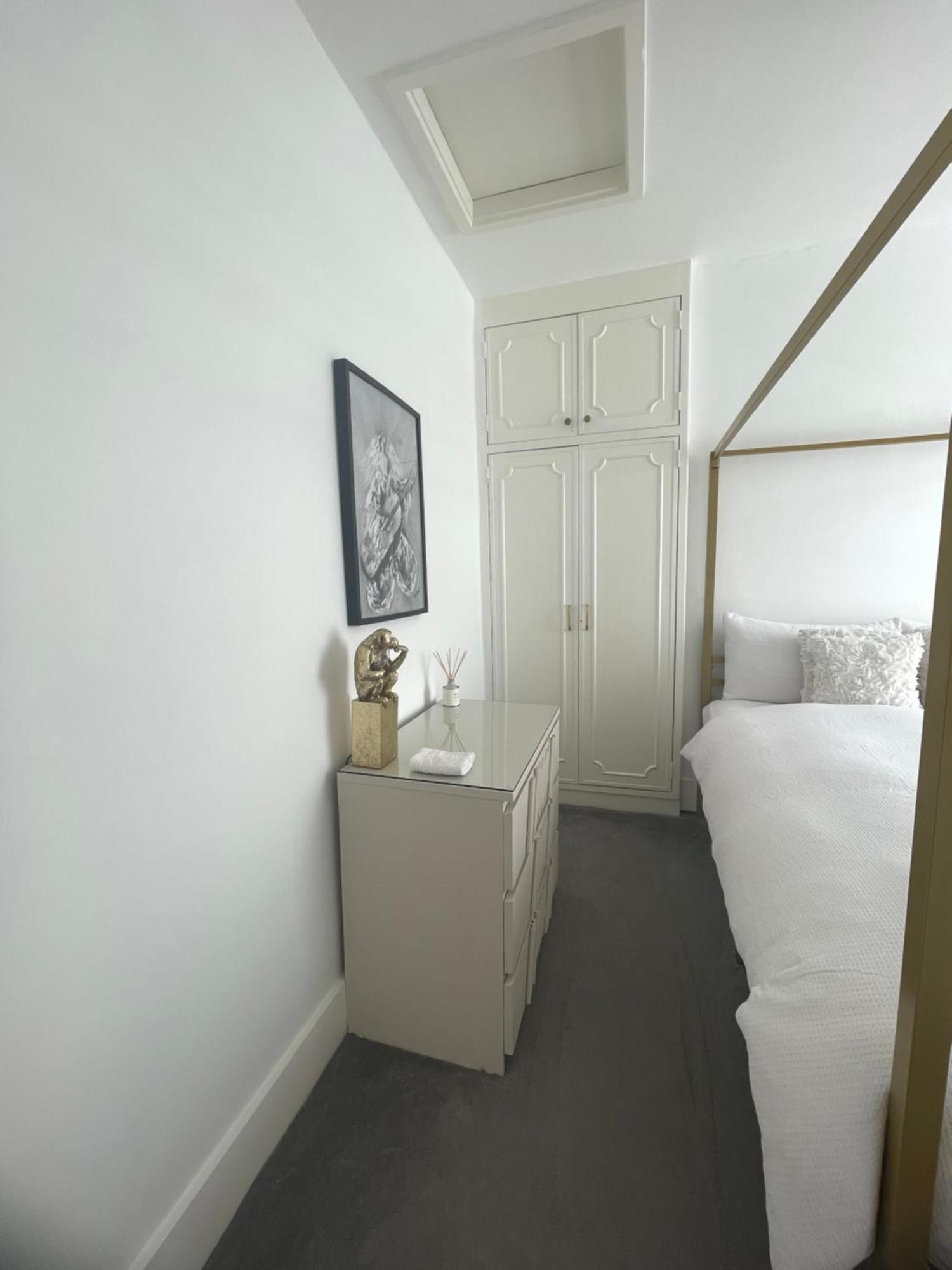 Queen Bedroom In Maida Vale Londyn Zewnętrze zdjęcie